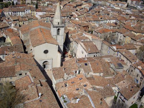 coeur historique brignoles provence verte